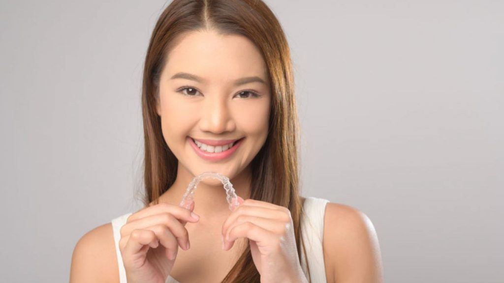 Smoothing the Transition: Tips for Adjusting to Invisalign